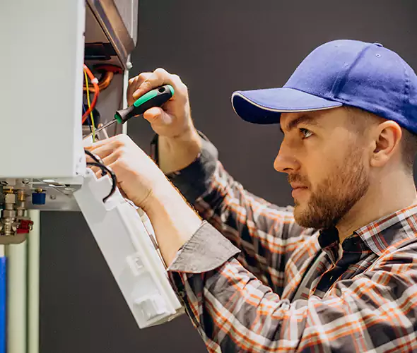 Expert Plumber for Tankless Water Heater Maintenance in North Lauderdale, FL: Schedule Professional Maintenance Services with Us